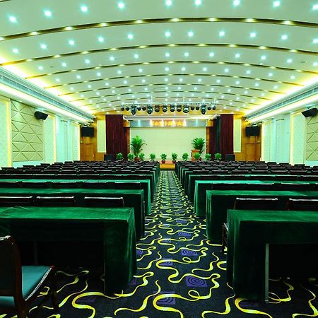 Guangzhou Junshan Hotel - Shuttle Bus For Canton Fair Esterno foto