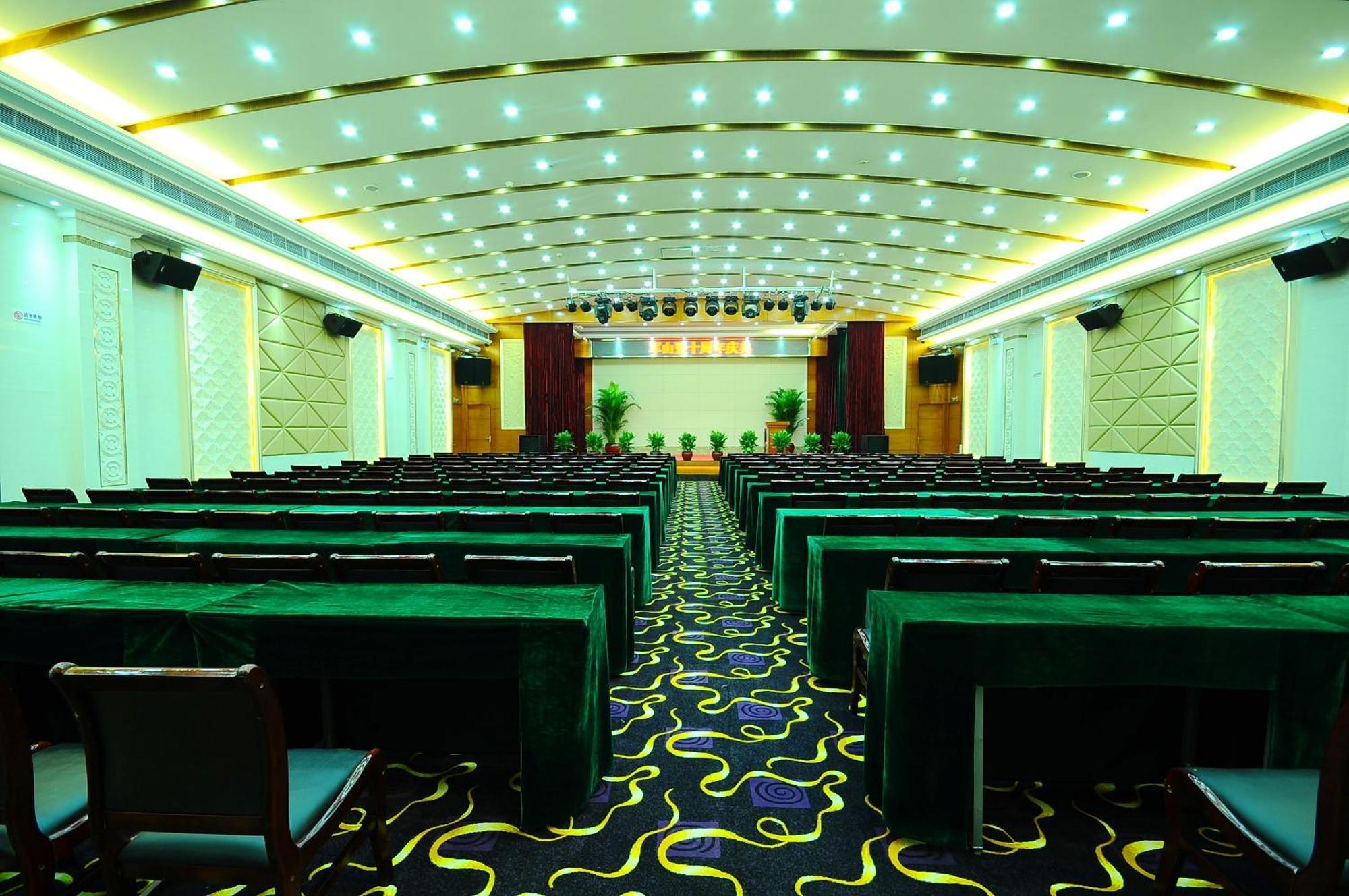 Guangzhou Junshan Hotel - Shuttle Bus For Canton Fair Esterno foto