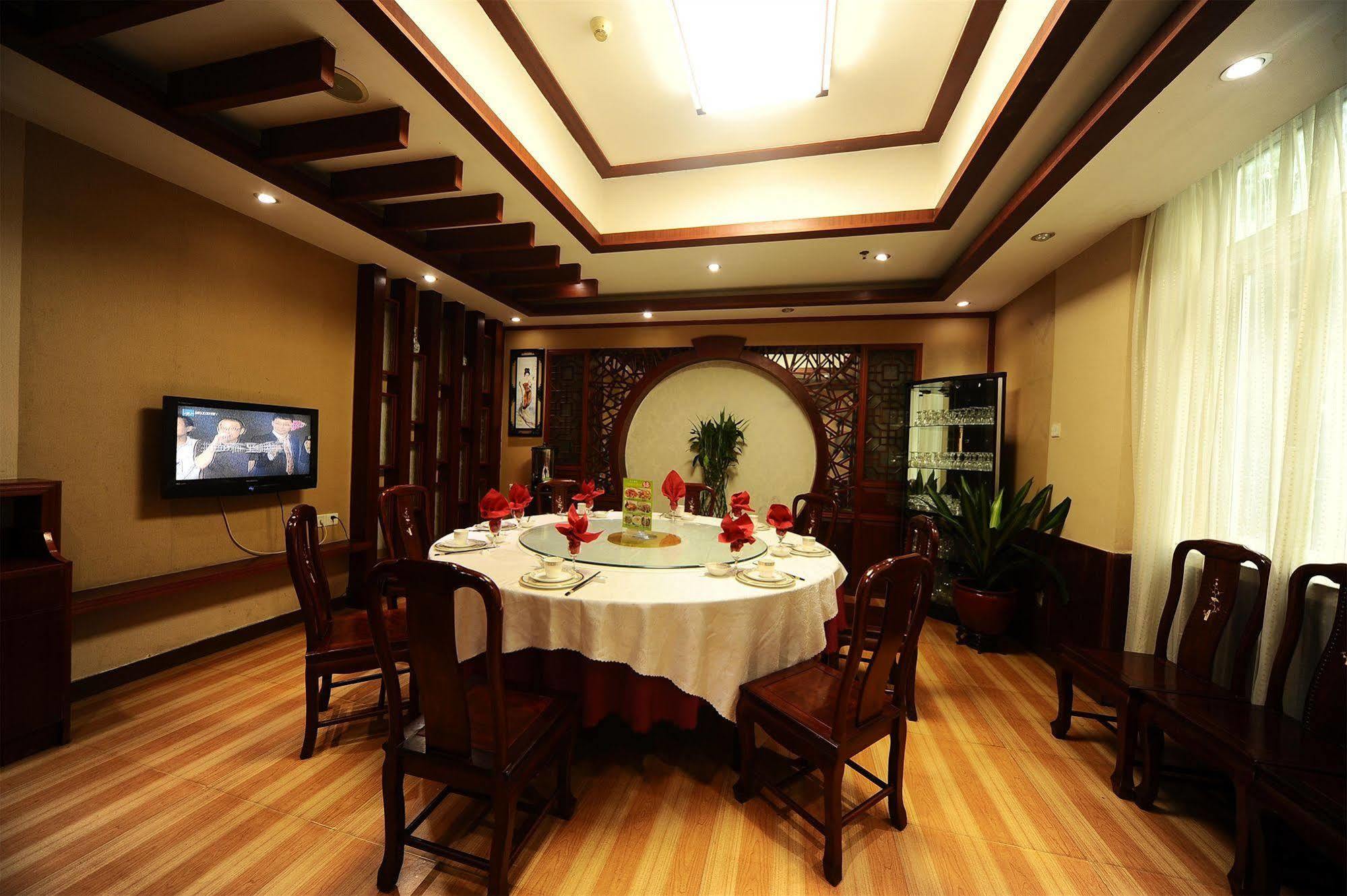 Guangzhou Junshan Hotel - Shuttle Bus For Canton Fair Esterno foto